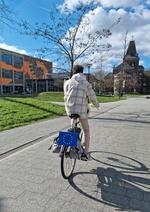 Image of Stijn Meij biking