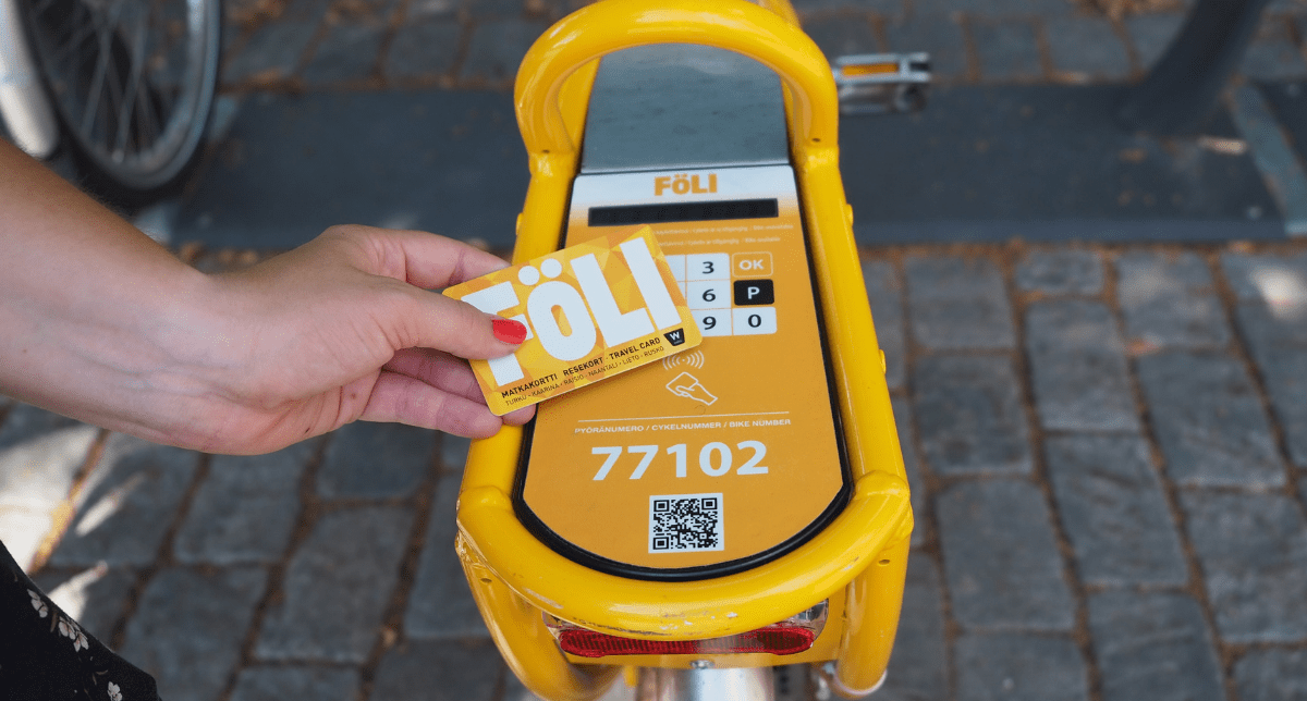 Smart and connected mobility