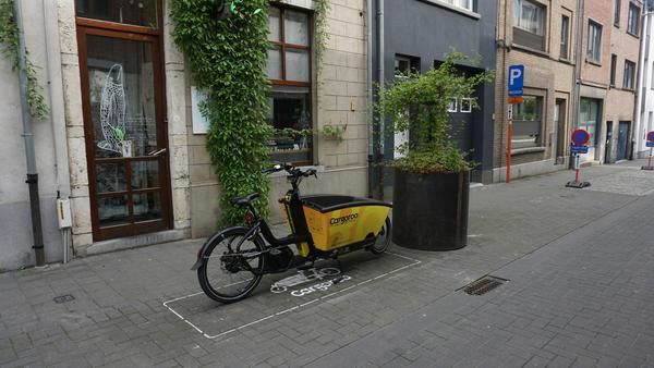 Cargobike parked