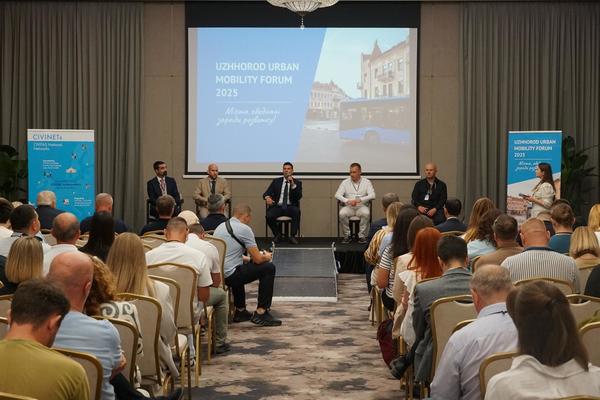 Magyar CIVINET at Uzhhorod Urban Mobility Forum 2025 Magyar CIVINET at Uzhhorod Urban Mobility Forum 2025