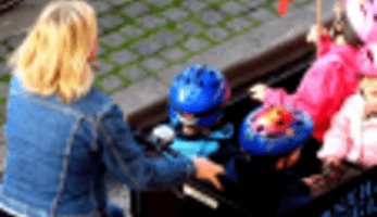 Family on cargo bike