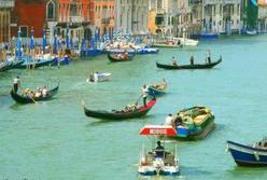 Satellite control (GPS-GPRS) for water PT services in Venice