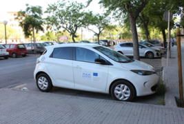 Hybrid/ electric vehicles in public transport and electric vehicles in public services